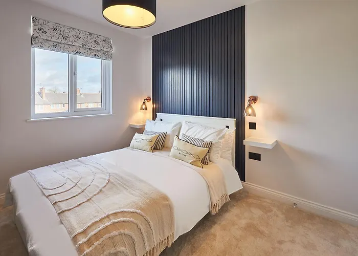 Host & - Fourth Avenue York