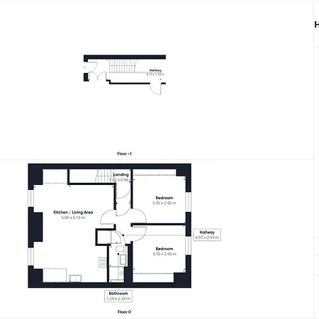 Host & - Fourth Avenue *