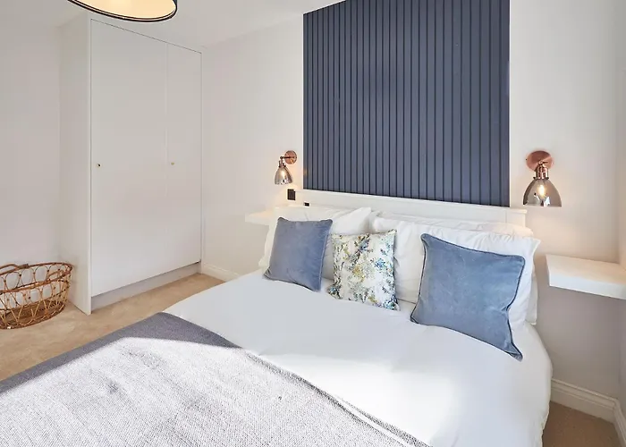 Host & - Fourth Avenue Apartamento York